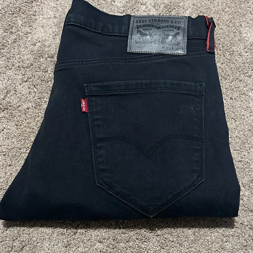 Levi's Men's Dark Denim Jeans